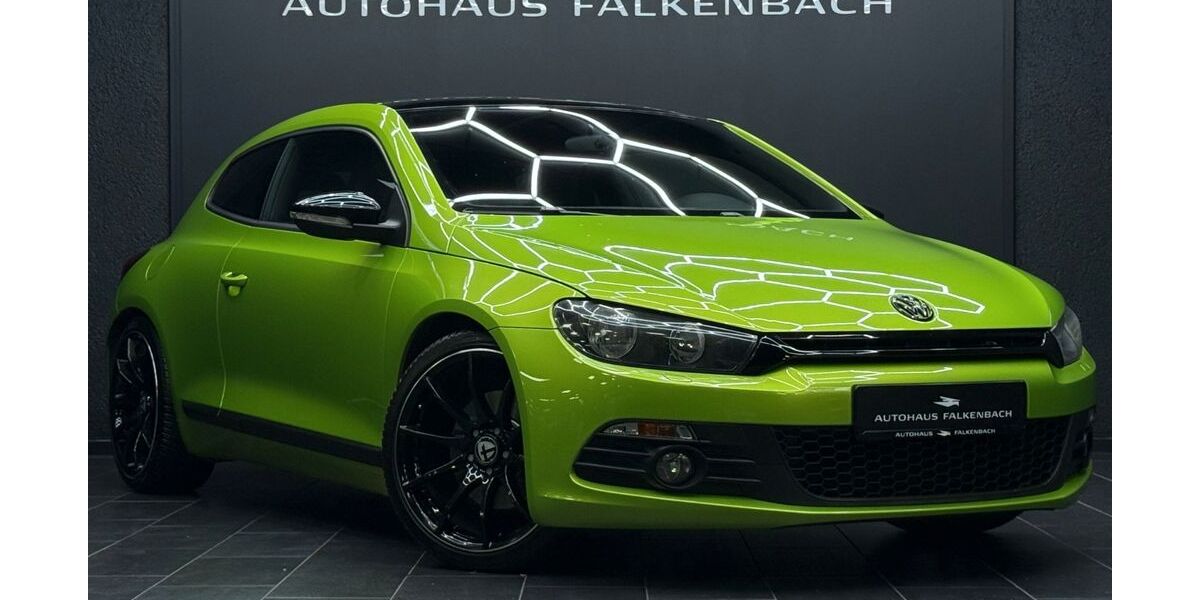 VW Scirocco 107.900 km 13.599 € Löhne 32584
