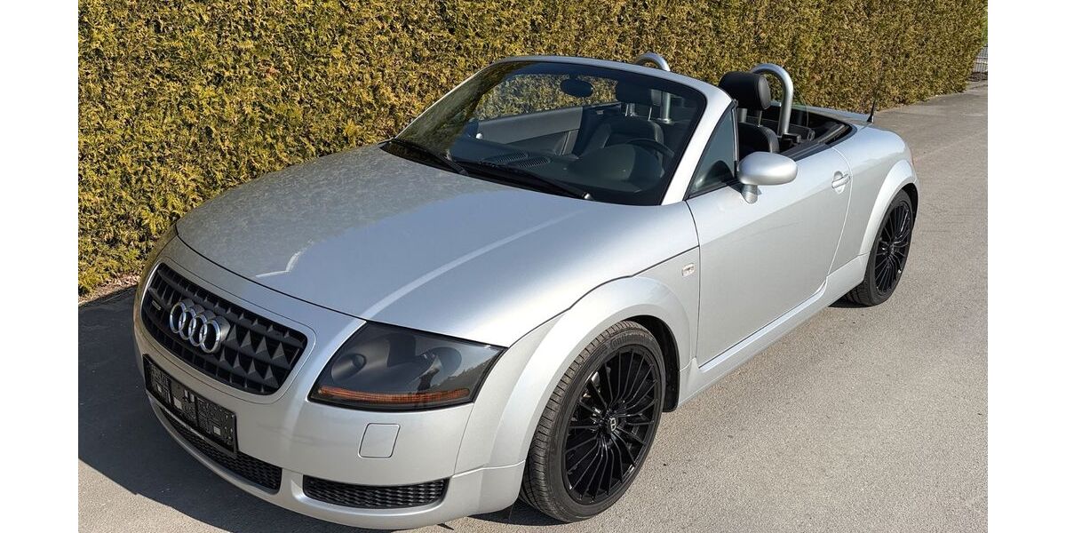 Audi TT 104.000 km 10.990 &euro; Rietberg 33397