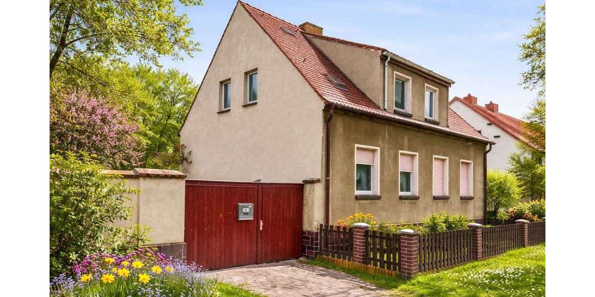 Einfamilienhaus Zörbig - 4 Zimmer, 110 m&sup2;, 99.000&euro; | Angebot:25789999