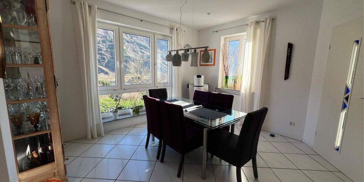 Einfamilienhaus Traben-Trarbach Traben - 1 Zimmer, 304 m&sup2;, 680.000&euro; | Angebot:25752861