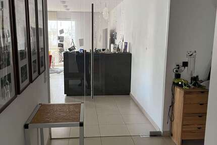 Wohnung Kirchheim - 2 Zimmer, 98 m&sup2;, 1.274&euro; | Angebot:25095307