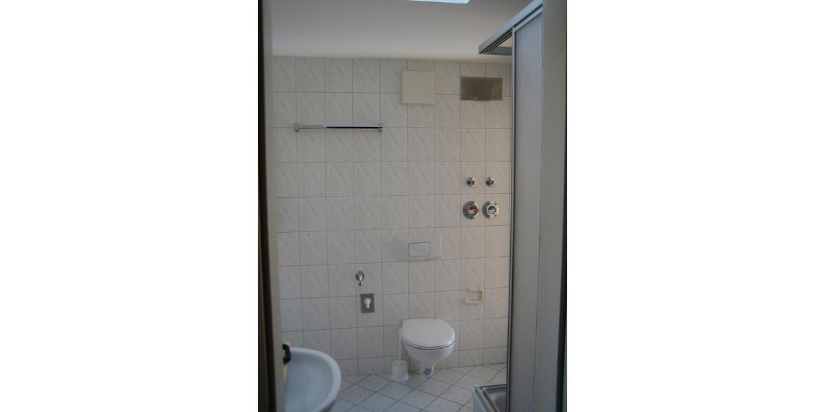 Dachgeschoßwohnung Leipzig Süd - 1.5 Zimmer, 43 m&sup2;, 125.000&euro; | Angebot:26828053