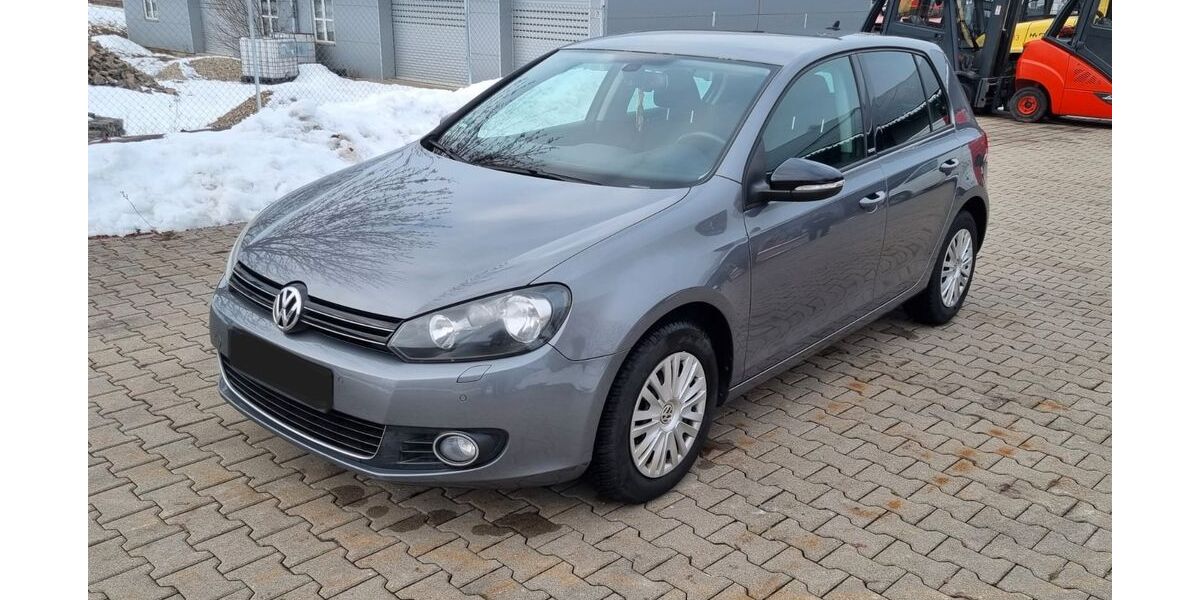 VW Golf 155.057 km 8.200 &euro; Ehingen (Donau) 89584
