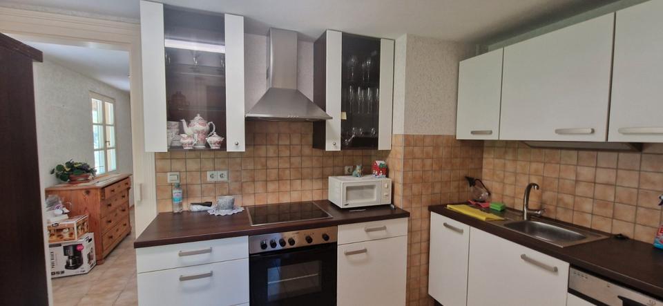 Einfamilienhaus Engen - 9 Zimmer, 250 m&sup2;, 599.900&euro; | Angebot:27070358