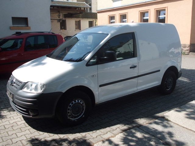 VW Caddy 135.500 km 2.495 &euro; Limbach-Oberfrohna 09212