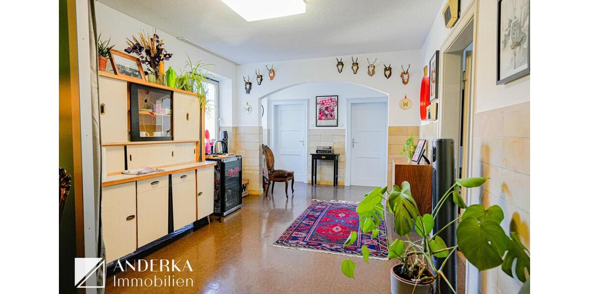 140 m² für Ihr Business! Geräumige und helle Gewerbeeinheit mitten in Günzburg zu vermieten. zimmer