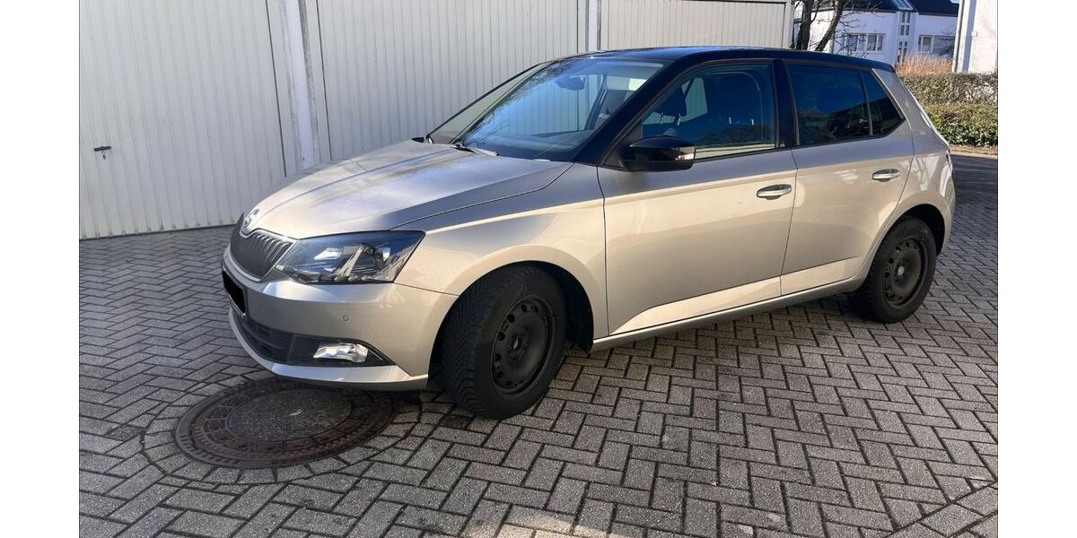 Skoda Fabia 85.000 km 9.990 &euro; Erkrath 40699