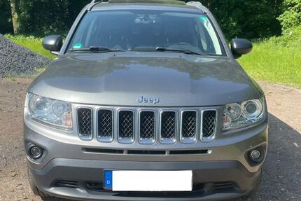 Jeep Compass 102.000 km 10.500 &euro; Windhagen 53578