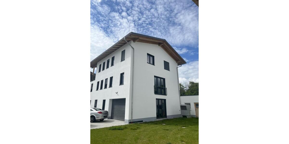 Mehrfamilienhaus, Wohnhaus Geretsried - 17 Zimmer, 404 m&sup2;, 4.000&euro; | Angebot:26660034