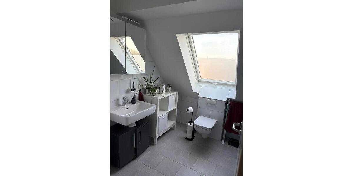 Dachgeschoßwohnung Hamminkeln - 2 Zimmer, 48 m&sup2;, 480&euro; | Angebot:25430771