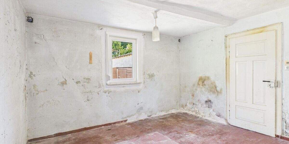 Einfamilienhaus Neuhaus-Schierschnitz Schierschnitz - 4 Zimmer, 77 m&sup2;, 34.999&euro; | Angebot:25737990