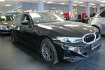 BMW 318 318i Touring Aut. 14.450 km 28.980 &euro; Euskirchen 53881
