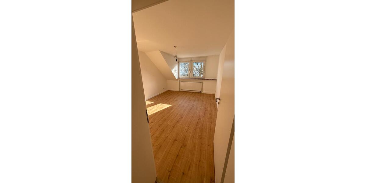 Etagenwohnung Olpe - 5 Zimmer, 120 m&sup2;, 1.320&euro; | Angebot:26320461