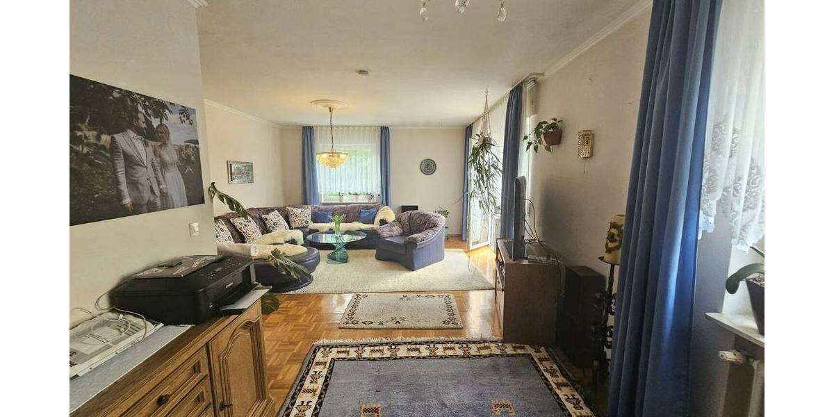 Einfamilienhaus Neresheim - 8 Zimmer, 140 m&sup2;, 359.000&euro; | Angebot:22900585