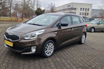 Kia Carens 132.000 km 6.800 &euro; Dresden 01257