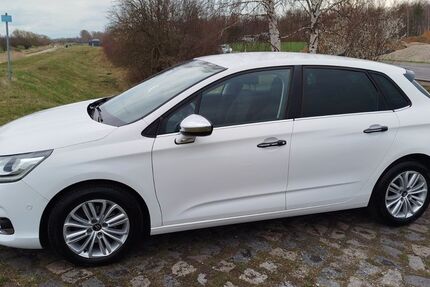 Citroen C4 109.750 km 8.650 &euro; Regis-Breitingen 04565