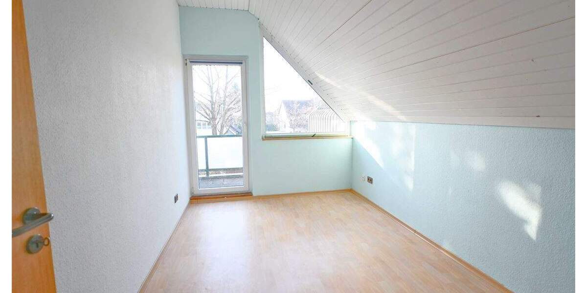Reihenmittelhaus Kassel Süsterfeld/Helleböhn - 4 Zimmer, 104 m&sup2;, 295.000&euro; | Angebot:24594295
