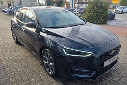 Ford Focus 17.600 km 21.999 &euro; Dahme/Mark 15936
