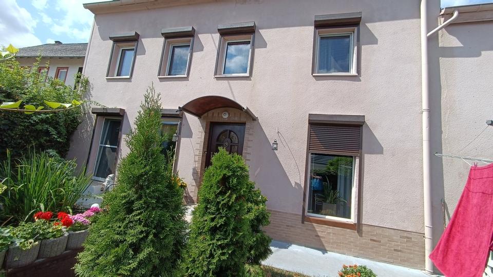 Einfamilienhaus Saarburg - 7 Zimmer, 242 m&sup2;, 650.000&euro; | Angebot:27154234