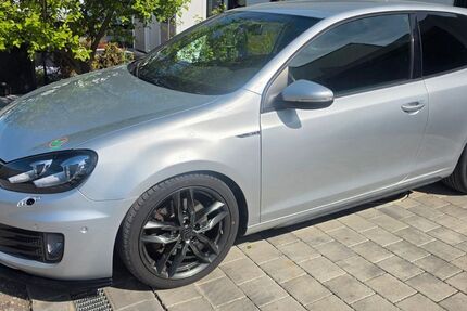 VW Golf 219.326 km 7.990 &euro; TÖGING A. INN 84513