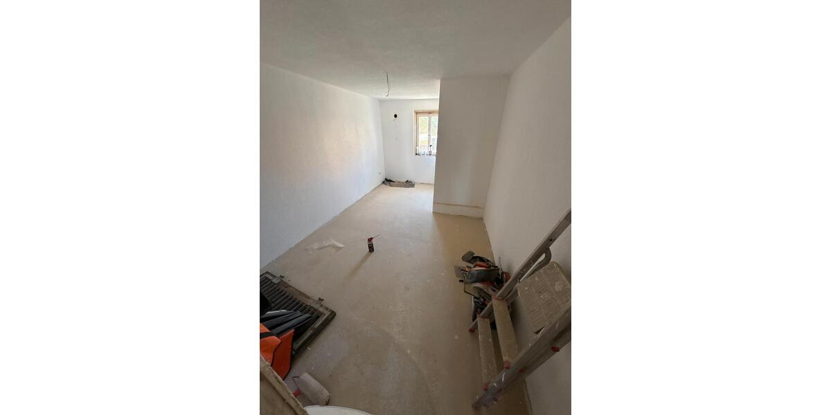 Einfamilienhaus Esslingen am Neckar Oberesslingen - 4.5 Zimmer, 140 m&sup2;, 2.150&euro; | Angebot:26251407