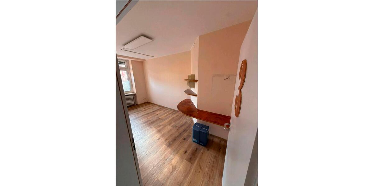 Gewerbeobjekt Bad Bergzabern - 6 Zimmer, 8 m&sup2;, 1.180&euro; | Angebot:24565120
