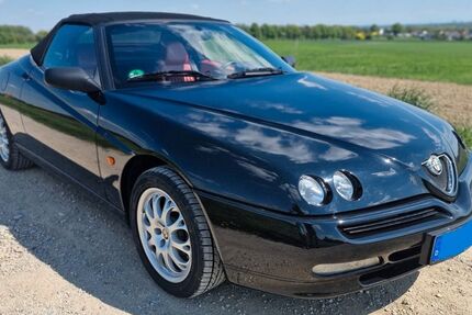 Alfa Romeo Spider 59.000 km 16.800 &euro; München 80335