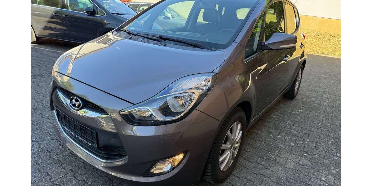Hyundai iX20 52.800 km 9.998 &euro; Bietigheim-Bissingen 74321