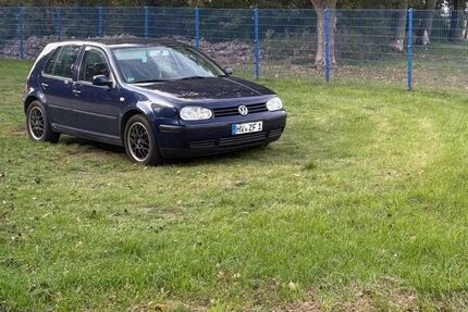 VW Golf 213.000 km 599 &euro; tangermünde 39590