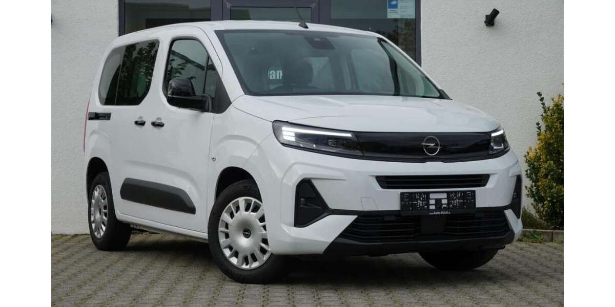 Opel Combo 2.878 km 24.470 &euro; Düren 52353