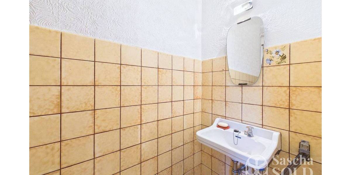 Wohnen mit Weitblick - Großzügiges Anwesen auf weitläufigem Grundstück in Elversberg - Einfamilienhaus Spiesen-Elversberg Spiesen | Angebot:26930946
