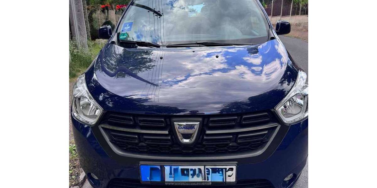 Dacia Lodgy 96.000 km 8.100 &euro; Moritzburg 01468