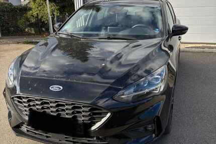 Ford Focus 49.000 km 18.500 &euro; Tuttlingen 78532