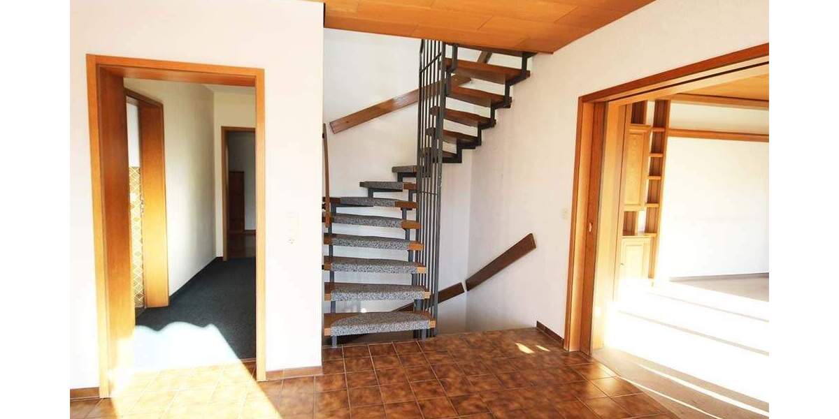 Einfamilienhaus Berngau - 6 Zimmer, 186 m&sup2;, 475.000&euro; | Angebot:25660561