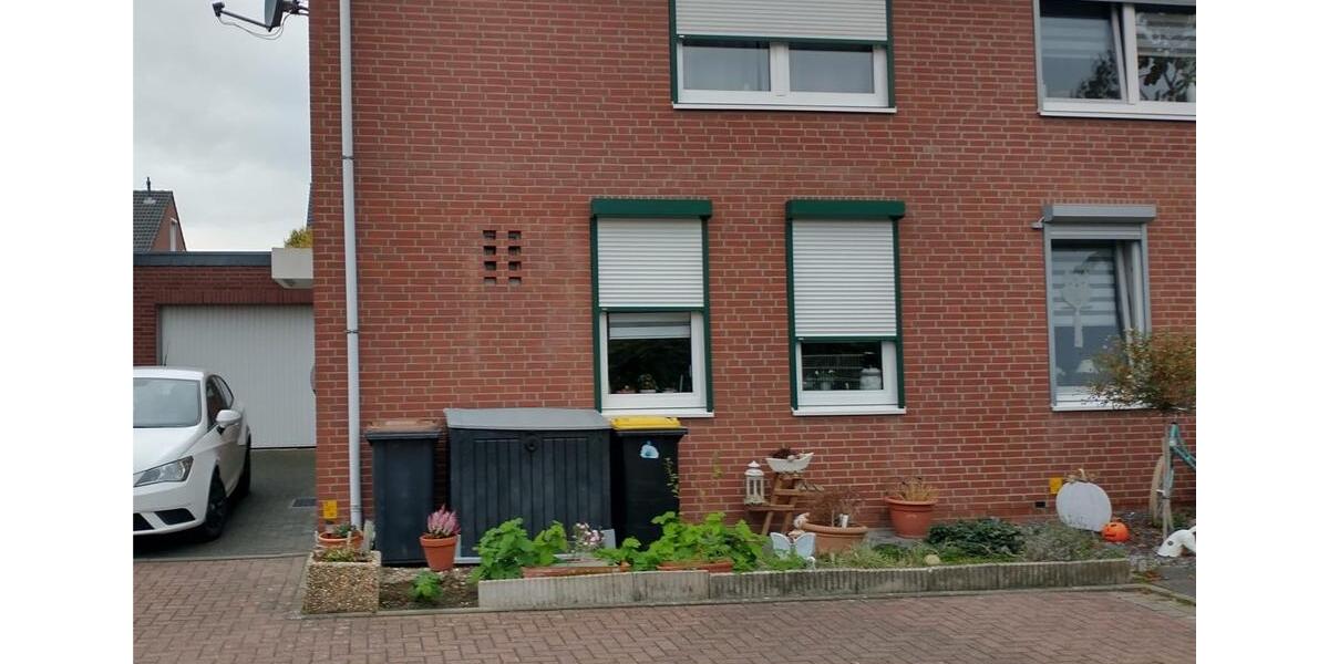 Doppelhaushälfte Übach-Palenberg Palenberg - 5 Zimmer, 145 m&sup2;, 1.200&euro; | Angebot:26672884
