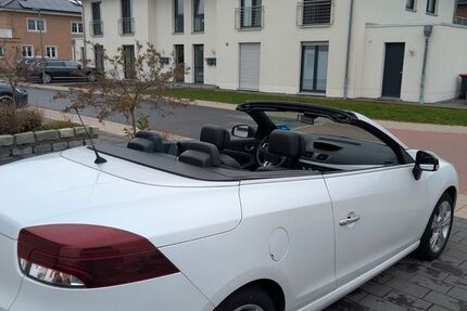 Renault Megane 144.000 km 6.999 € Geseke 59590