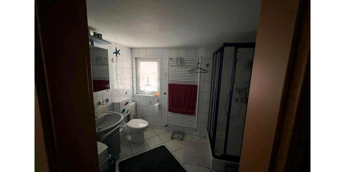 Einfamilienhaus Grafschaft - 8 Zimmer, 120 m&sup2;, 280.000&euro; | Angebot:26035082