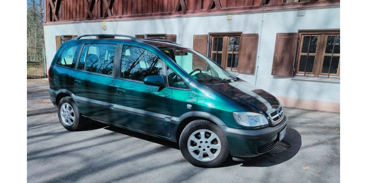 Opel Zafira 128.000 km 2.950 &euro; München 81243