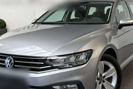 VW Passat 99.750 km 20.449 € Grünwald 82031