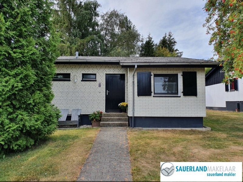 Gemütliches Ferienhaus auf eigenem Grundstück im Ferienpark Usseln 3 zimmer
