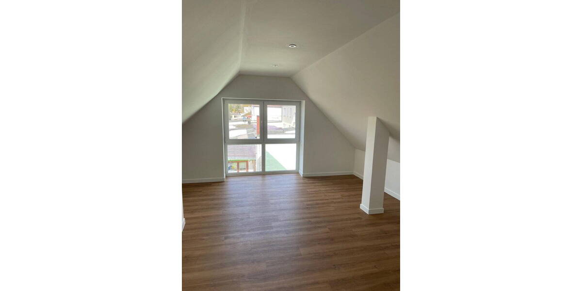 Einfamilienhaus Stendal - 5 Zimmer, 135 m&sup2;, 1.350&euro; | Angebot:26221030