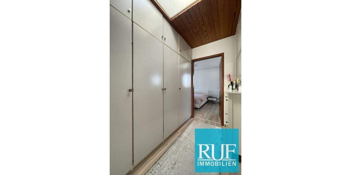 Reihenmittelhaus Pforzheim Eutingen - 4 Zimmer, 110 m&sup2;, 380.000&euro; | Angebot:24915956