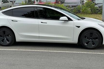 Tesla Model 3 57.500 km 27.999 &euro; Emsdetten 48282