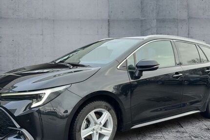 Toyota Corolla 19.697 km 27.128 &euro; Pegnitz 91257
