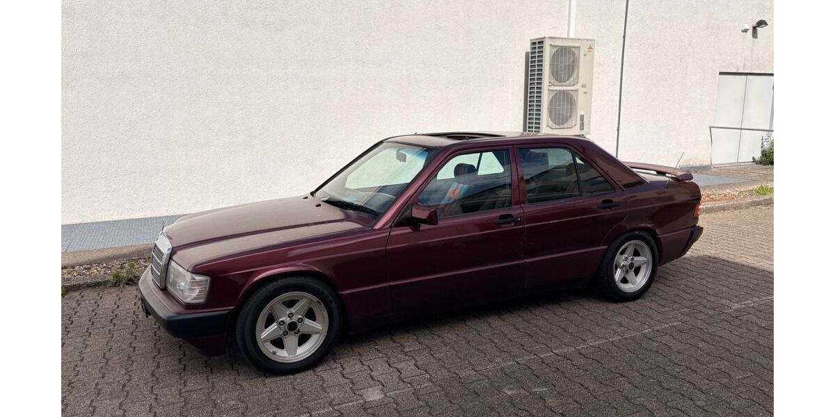 Mercedes-Benz 190 263.335 km 6.000 &euro; Besigheim 74354
