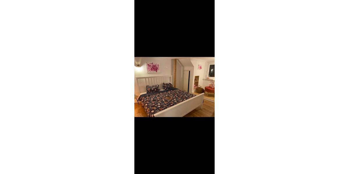 Doppelhaushälfte Wilhelmshaven - 9 Zimmer, 227 m&sup2;, 1.620&euro; | Angebot:26184293