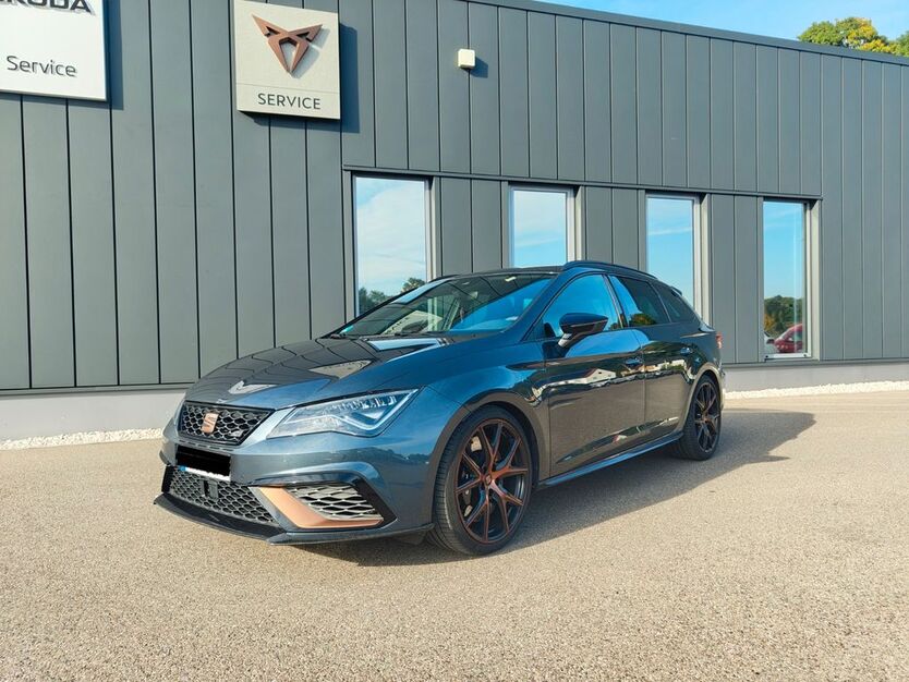 Seat Leon 72.000 km 26.999 € Ellwangen 73479