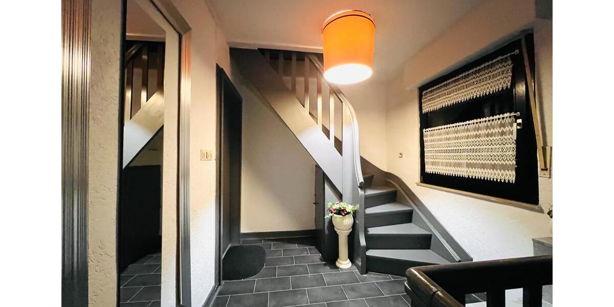 Dachgeschoßwohnung Menden (Sauerland) Bösperde - 4 Zimmer, 80 m&sup2;, 870&euro; | Angebot:26035747