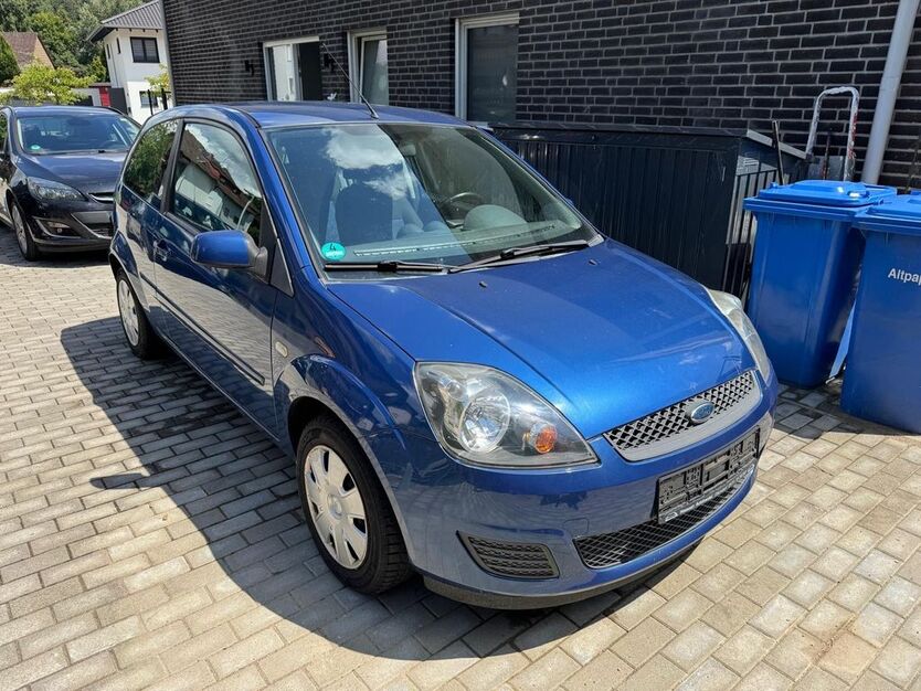 Ford Fiesta 125.000 km 1.499 € Oberndorf a.N. - Aistaig 78727