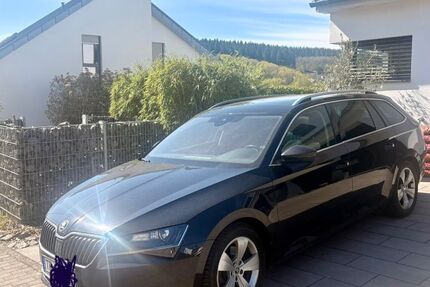 Skoda Superb 166.000 km 16.400 &euro; Mertesdorf 54318